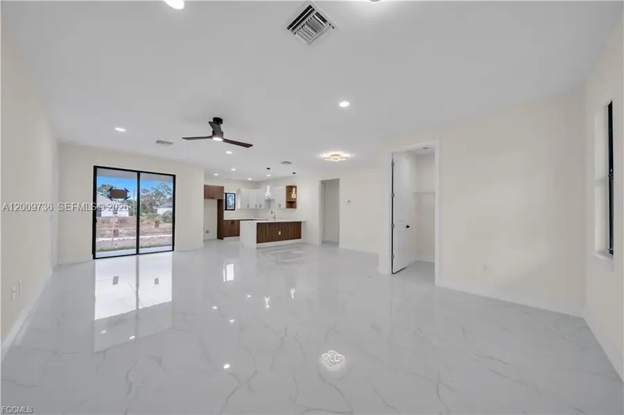 2903 Villa Ave S, Lehigh Acres, FL 33976 - #2