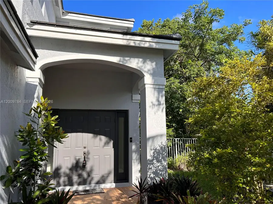 980 Golden Cane Dr, Weston, FL 33327 - #2