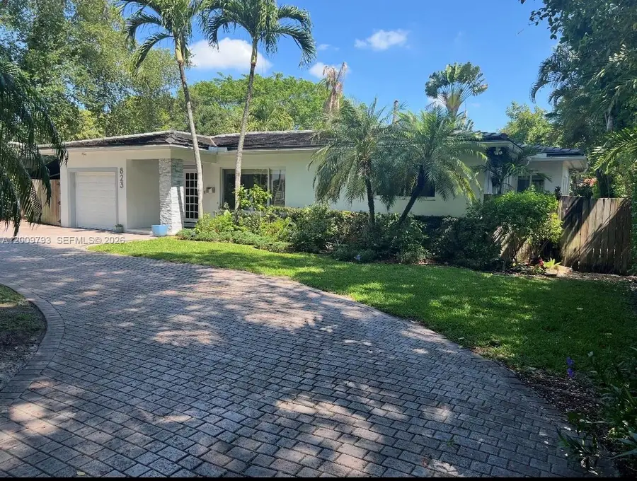 823 NE 107th St, Biscayne Park, FL 33161 - #2