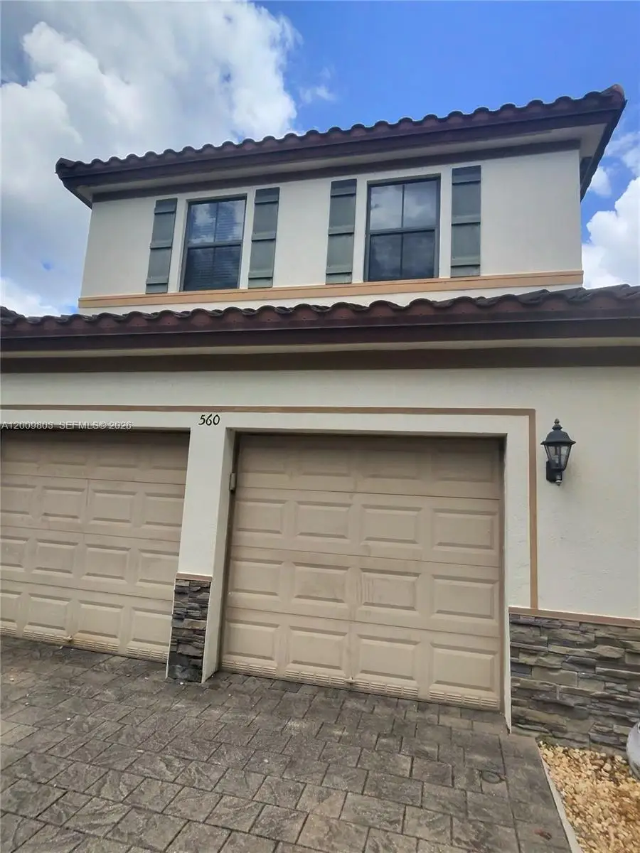 560 SE 33rd Ter, Homestead, FL 33033 - #2