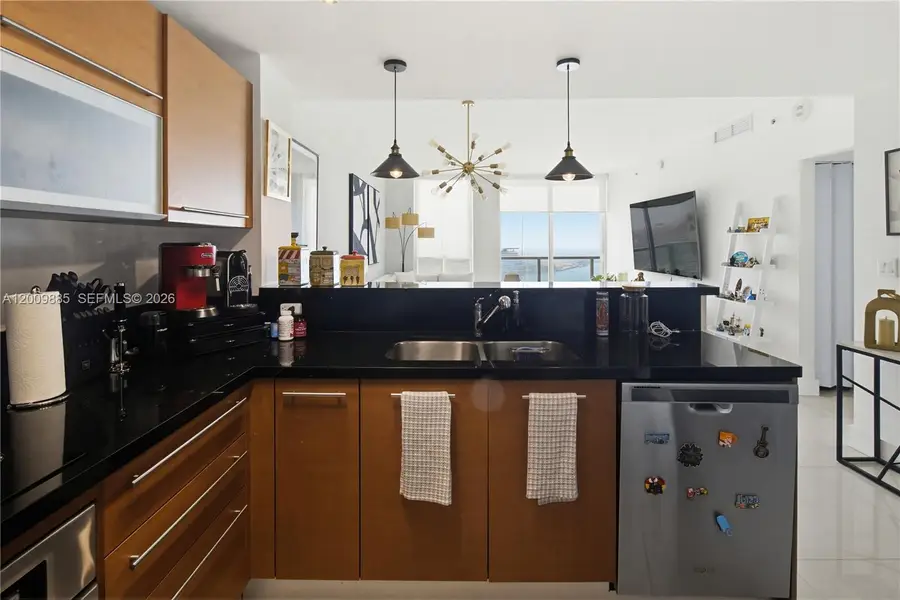 253 NE 2nd St #2005, Miami, FL 33132 - #3