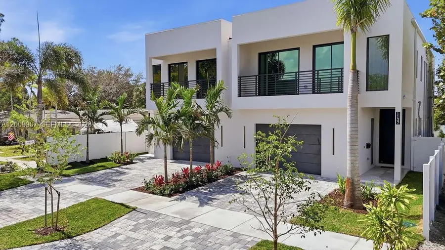 1137 NE 11th Ave, Fort Lauderdale, FL 33301 - #2