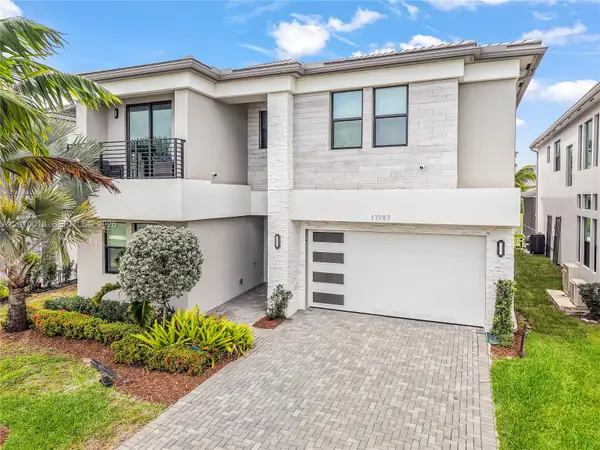 17197 Teton River Rd, Boca Raton, FL 33496