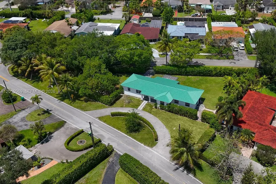 6065 N Waterway Dr, Miami, FL 33155 - #2