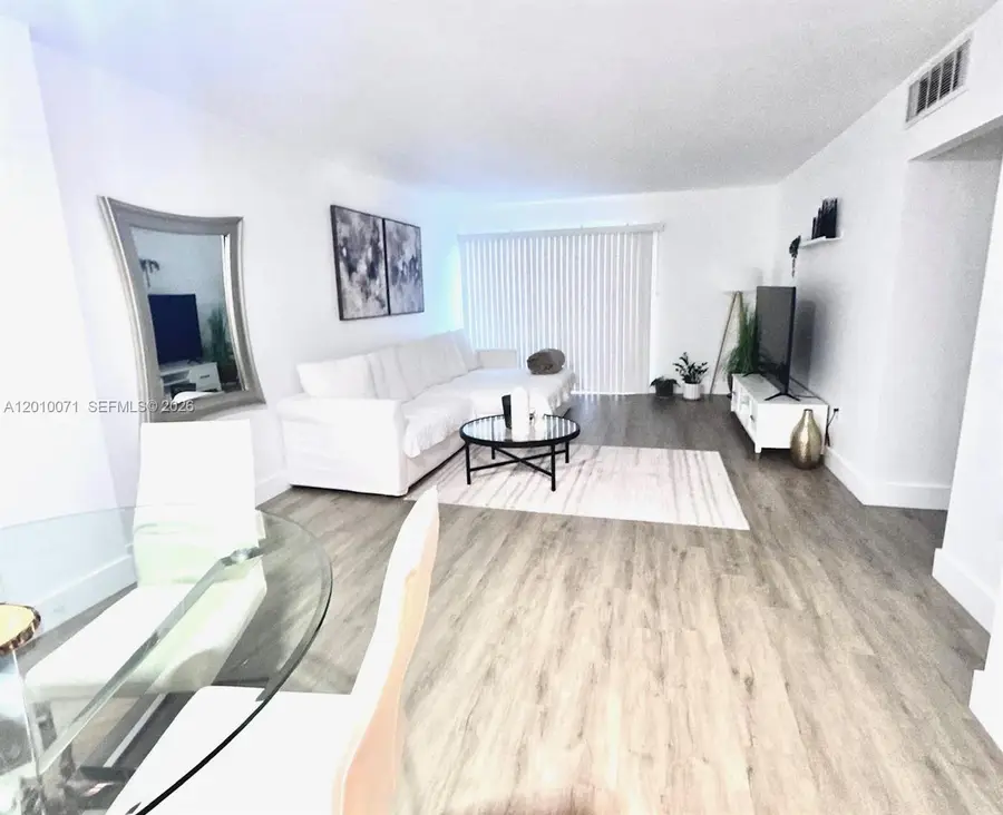 400 Kings Point Dr #1224, Sunny Isles Beach, FL 33160 - #3