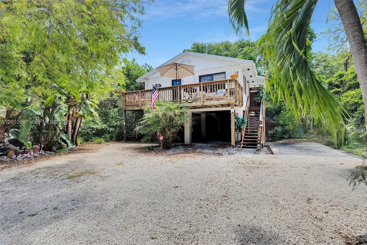 122 Ocean View Dr, Tavernier, FL 33070 - #1