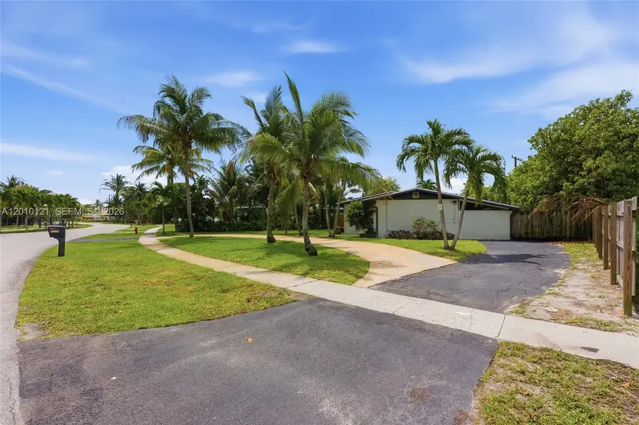 1118 NW 16th St, Fort Lauderdale, FL 33311 - #3