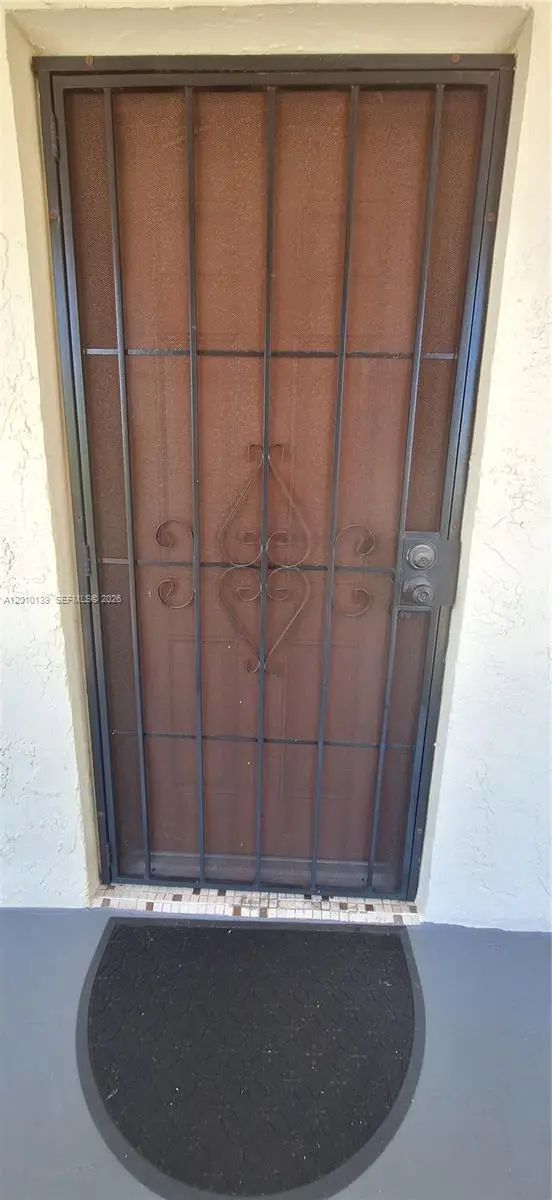 Address Withheld By Seller, Lauderdale Lakes, FL 33313