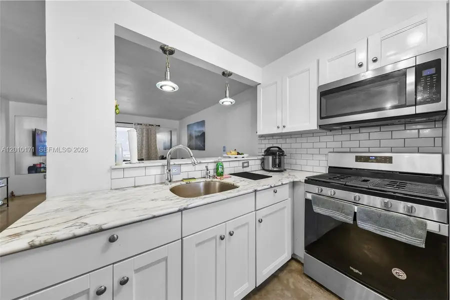 1698 Jefferson Ave #9, Miami Beach, FL 33139 - #2