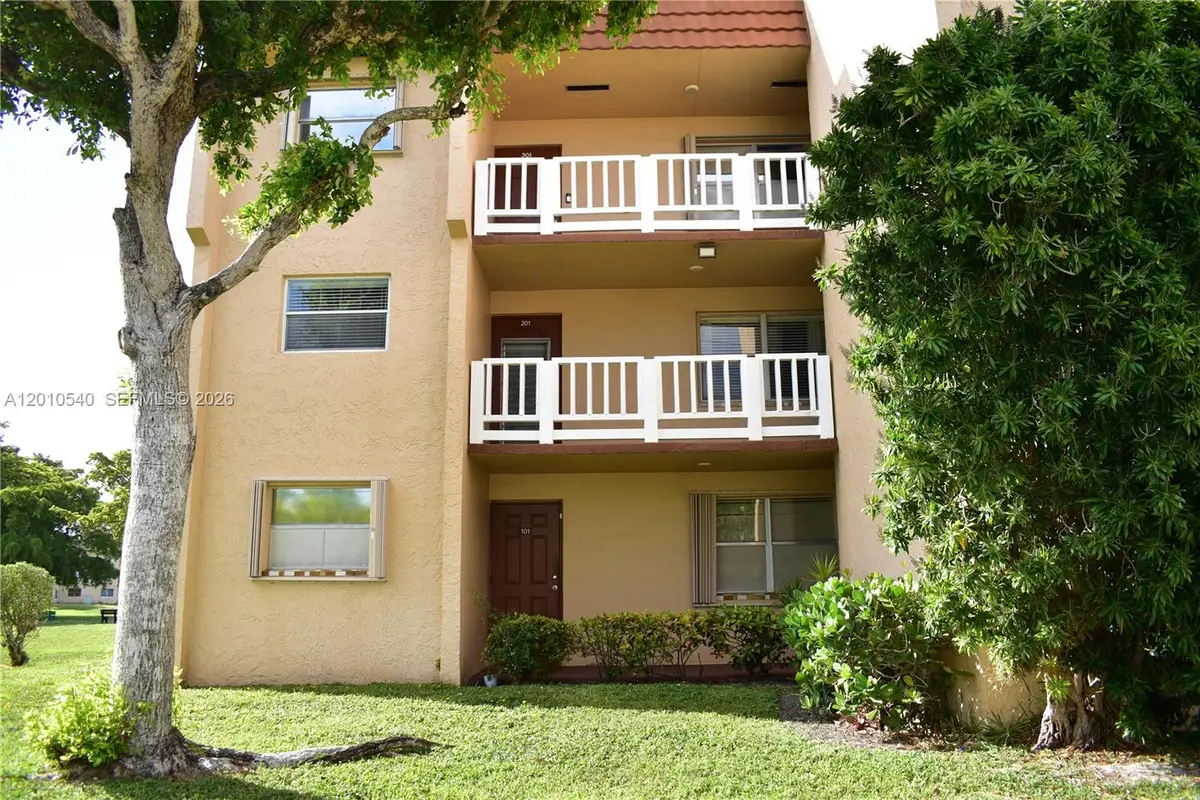9321 Sunrise Lakes Blvd #201, Sunrise, FL 33322 - #1