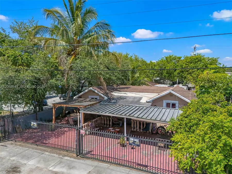 9422 NW 26th Ave, Miami, FL 33147 - #2