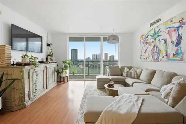 50 Biscayne Blvd #2911, Miami, FL 33132