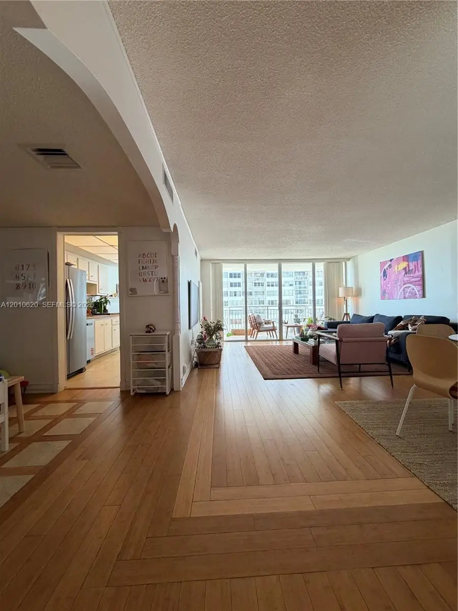 18061 Biscayne Blvd #601, Aventura, FL 33160 - #2