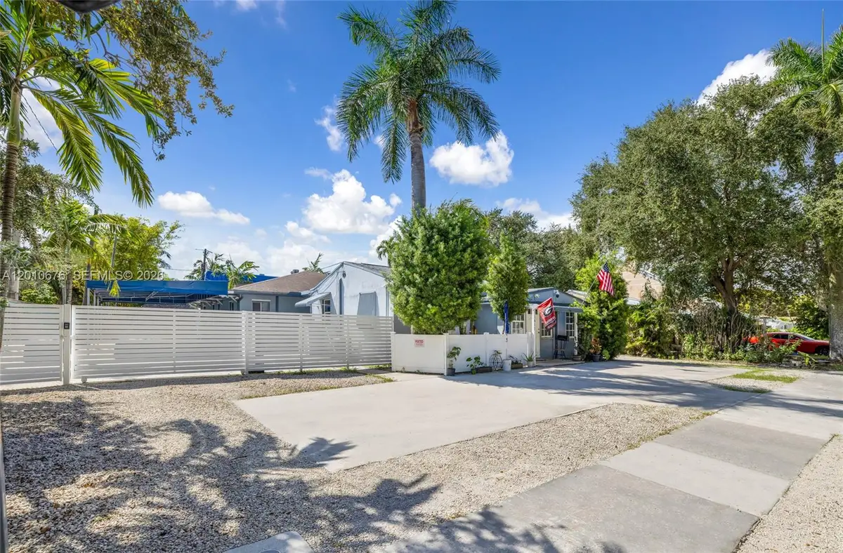 1812 Coolidge St, Hollywood, FL 33020 - #1