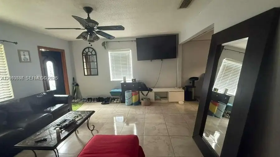 2411 Hayes St, Hollywood, FL 33020 - #2