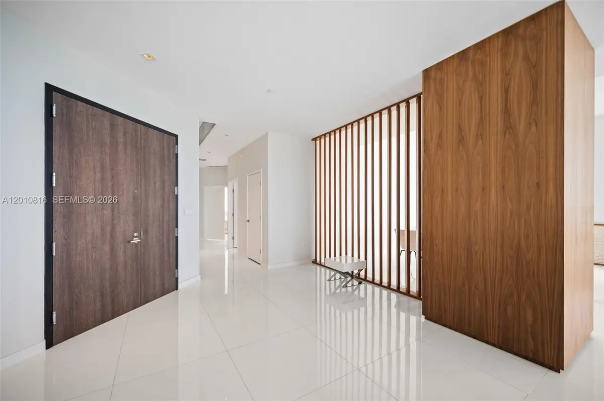 88 SW 7th St #PH4301, Miami, FL 33130 - #1