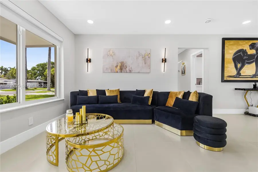 1104 N 13th Ter, Hollywood, FL 33019 - #3