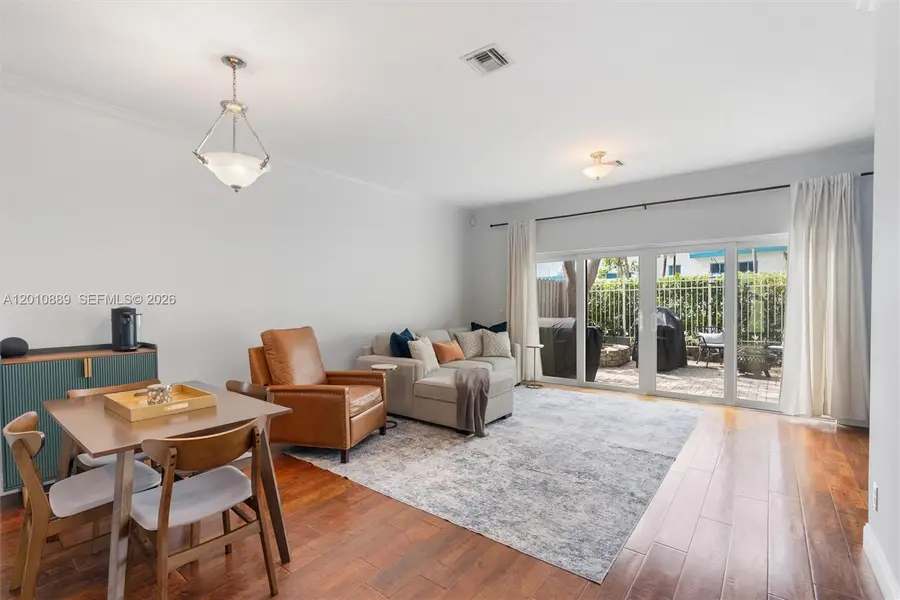 835 NE 19th Ave #2, Fort Lauderdale, FL 33304 - #3