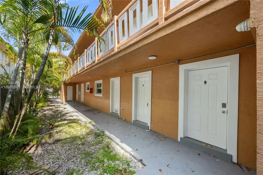 608 SW 16th Ave, Fort Lauderdale, FL 33312 - #2