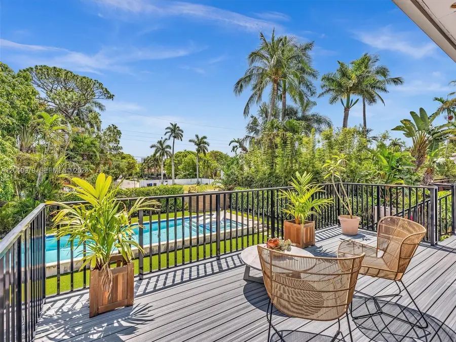 744 NE 18th Ave, Fort Lauderdale, FL 33304 - #2