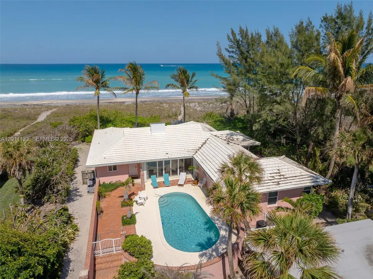 55 N Beach Rd, Jupiter Island, FL 33455 - #1
