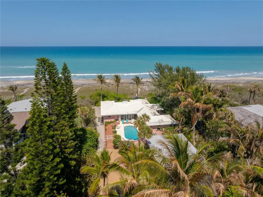 55 N Beach Rd, Jupiter Island, FL 33455 - #2