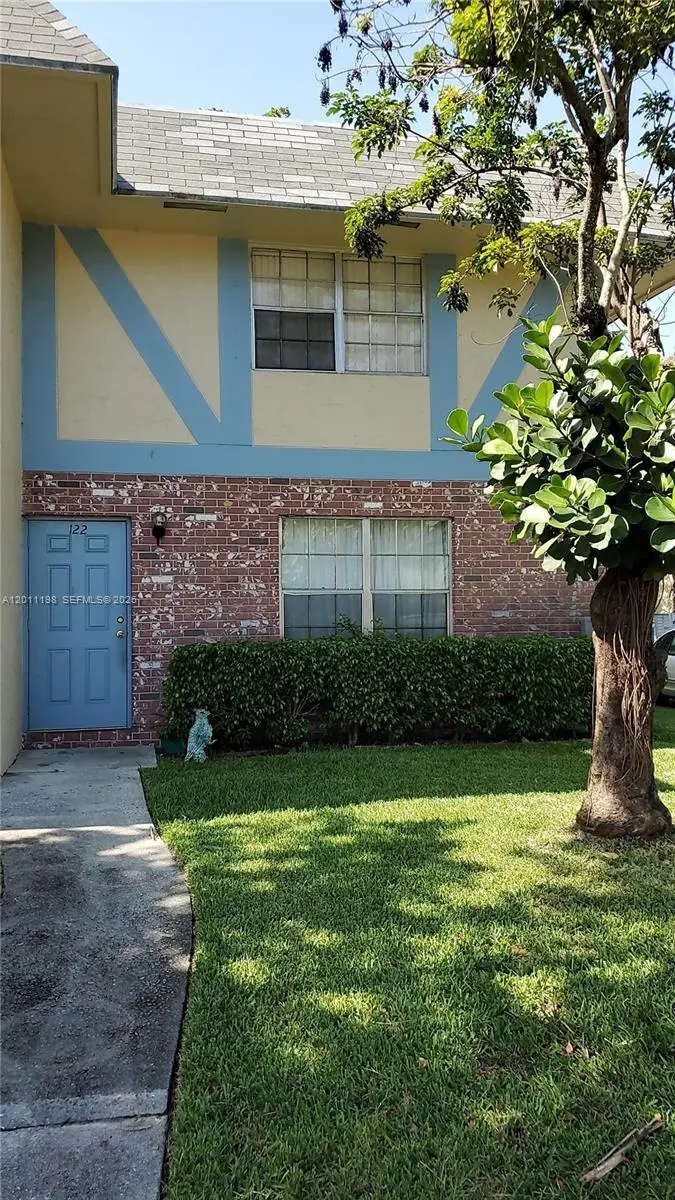 7505 Kimberly Blvd #122, North Lauderdale, FL 33068 - #2