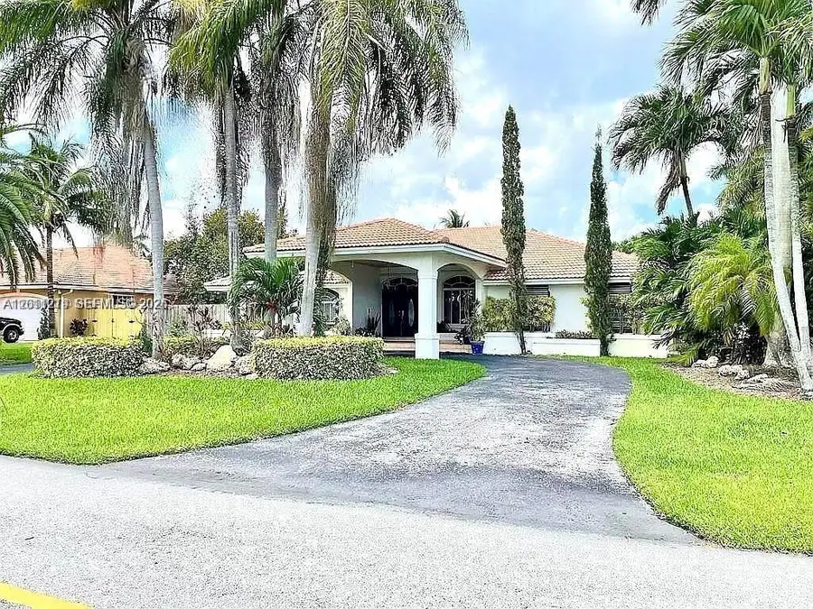 12421 SW 76th St, Miami, FL 33183 - #2