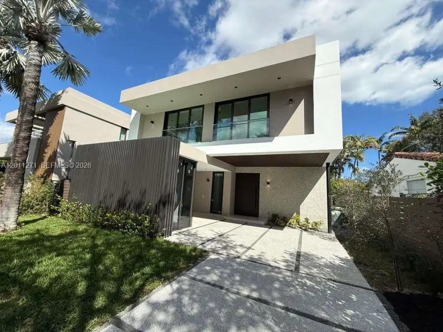 125 SW 29th Rd, Miami, FL 33129 - #2