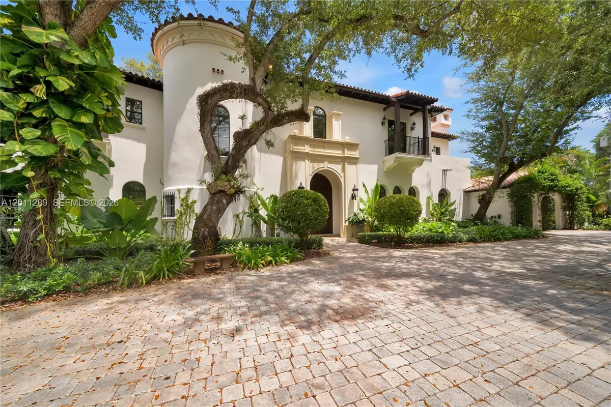 8301 SW 53rd Ave, Miami, FL 33143 - #1