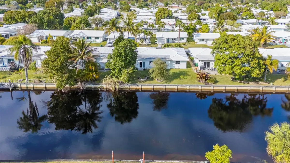 6810 NW 74th Pl, Tamarac, FL 33321 - #1