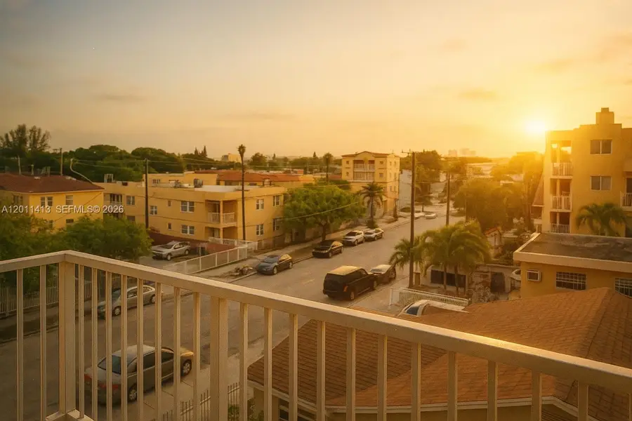 134 SW 7th Ave #402, Miami, FL 33130 - #2