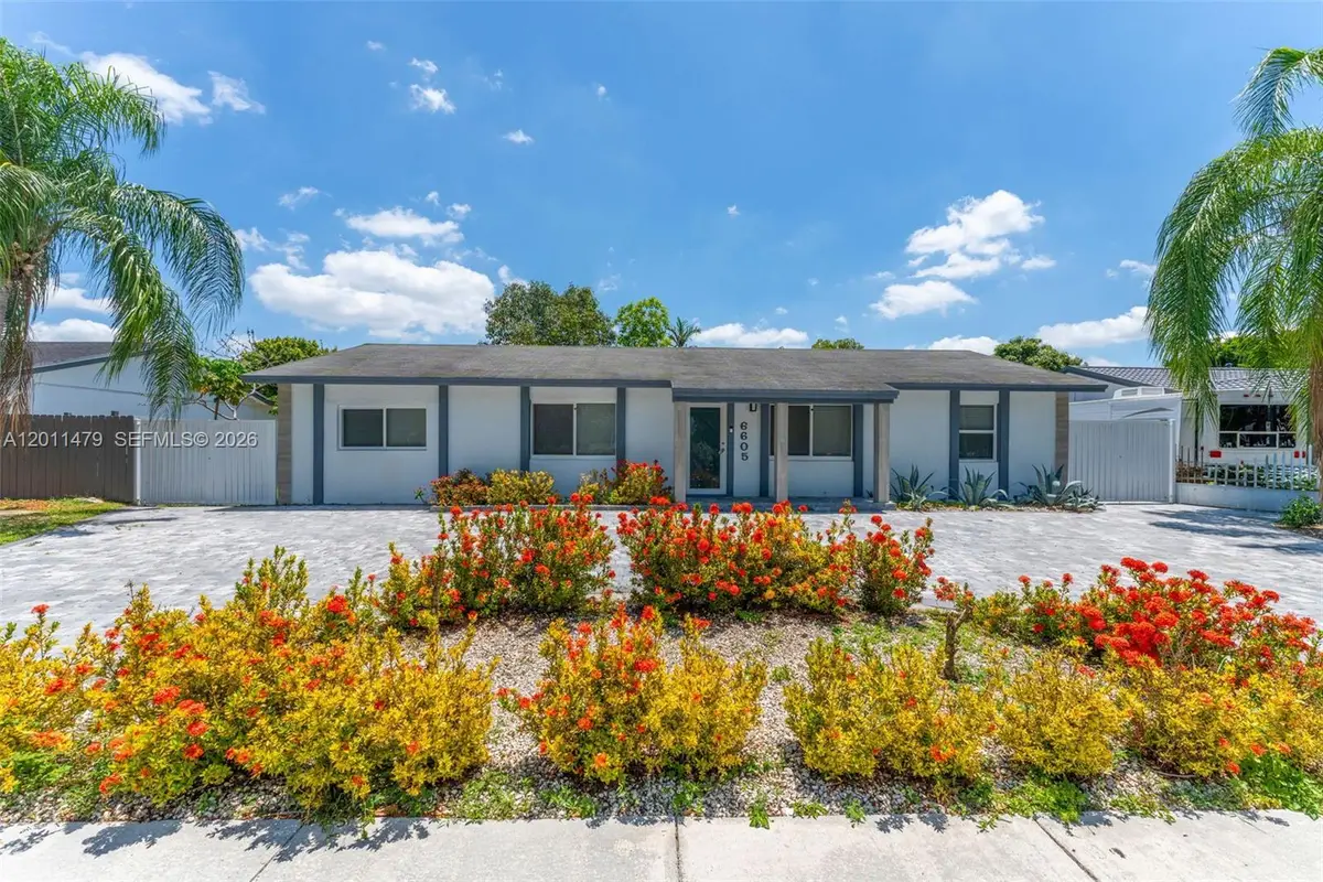 6605 SW 151st Ct, Miami, FL 33193 - #1