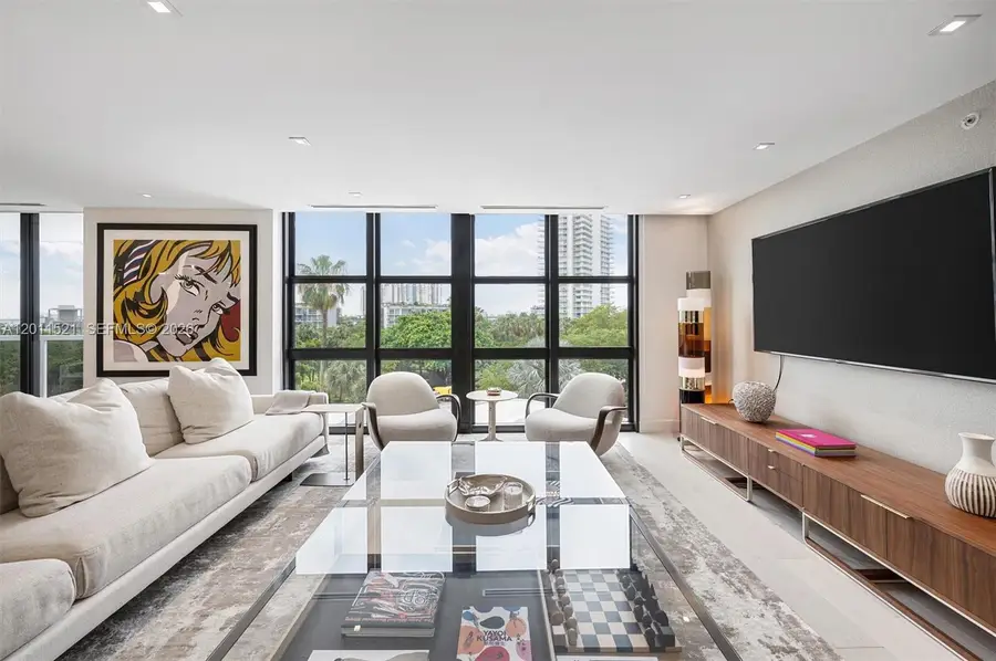 9 Island Ave #514, Miami Beach, FL 33139 - #2