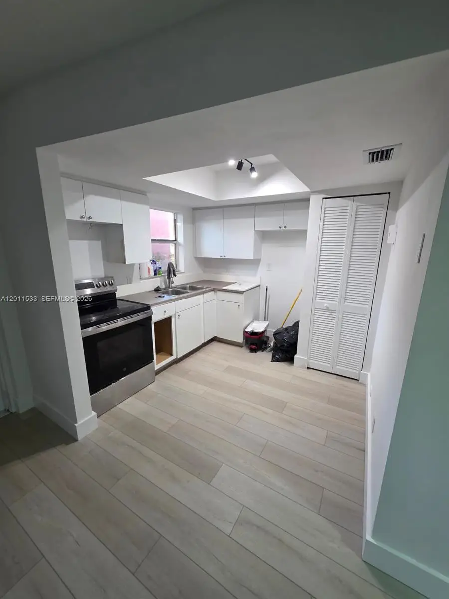 101 NE 41st St #F98, Oakland Park, FL 33334 - #3