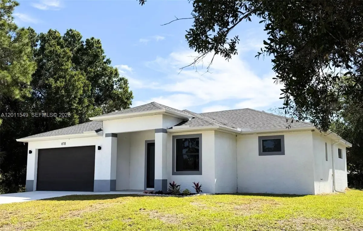 618 Sheldon Ave, Lehigh Acres, FL 33936 - #1