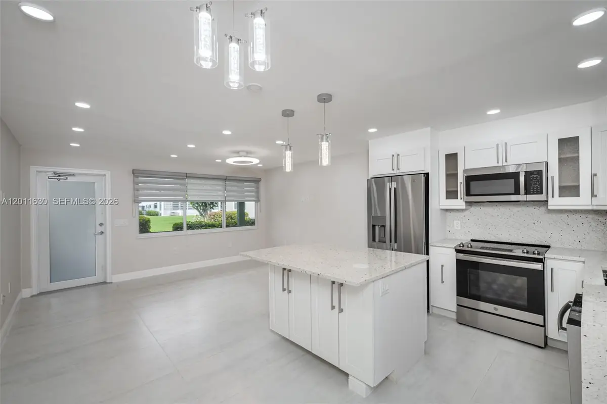102 E Upminster E #102, Deerfield Beach, FL 33442 - #1
