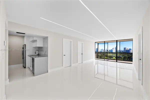 20379 W Country Club Dr #1938, Aventura, FL 33180