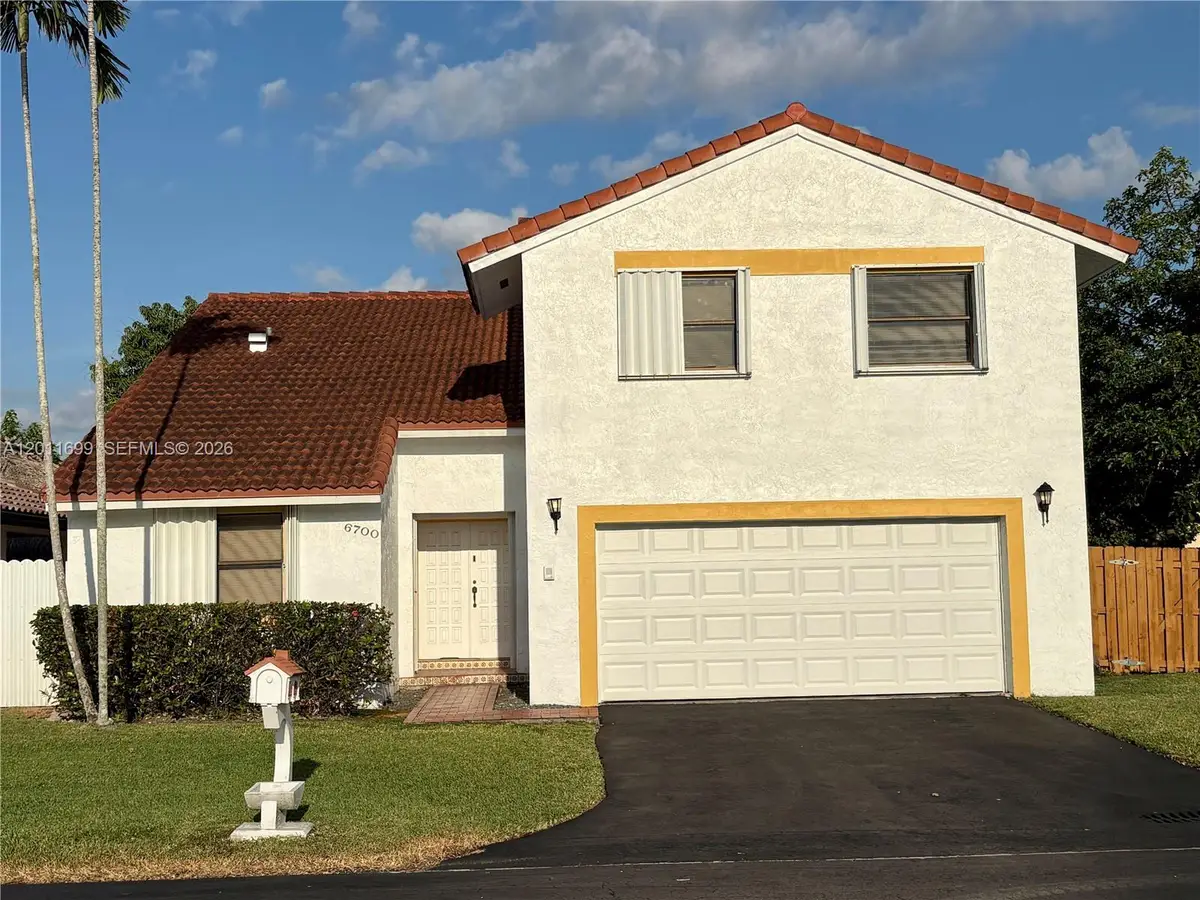 6700 SW 104th Ct, Miami, FL 33173 - #1