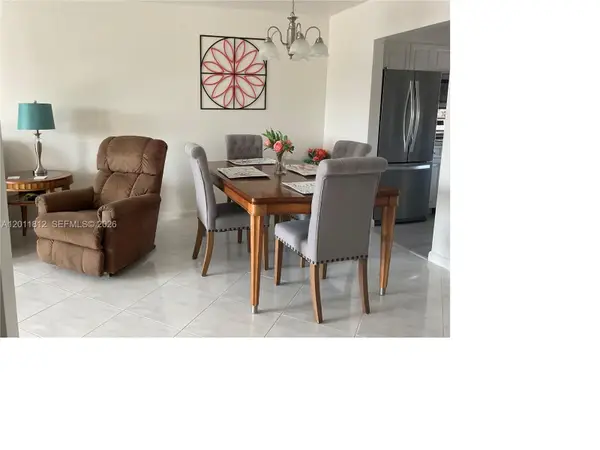9350 Sunrise Lakes Blvd #307, Sunrise, FL 33322