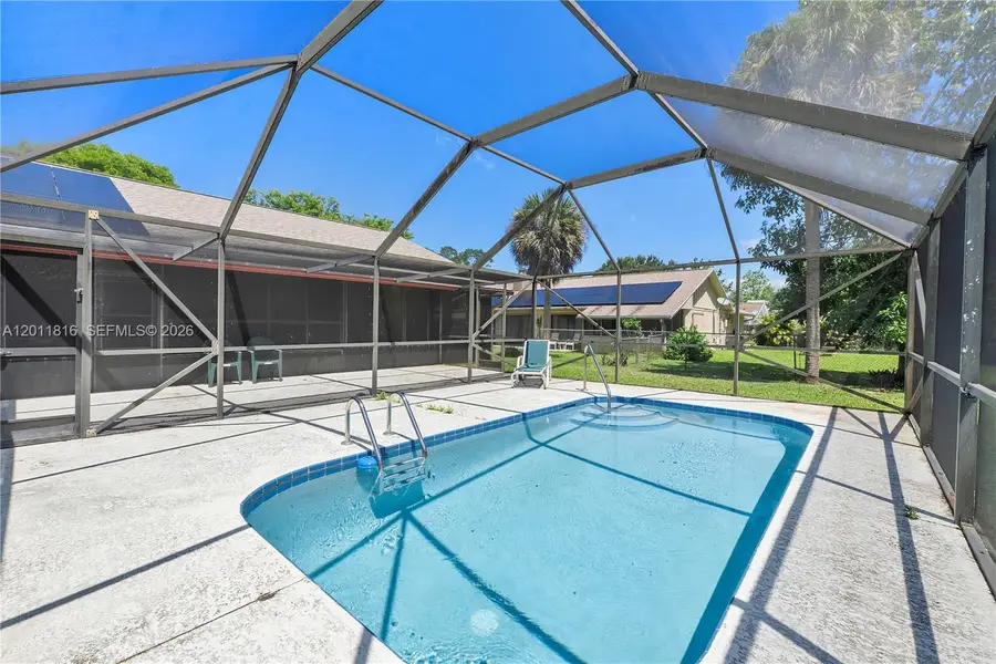 694 Dixie Ln, West Palm Beach, FL 33415 - #2