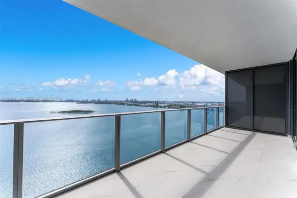 700 NE 24 #2504, Miami, FL 33137