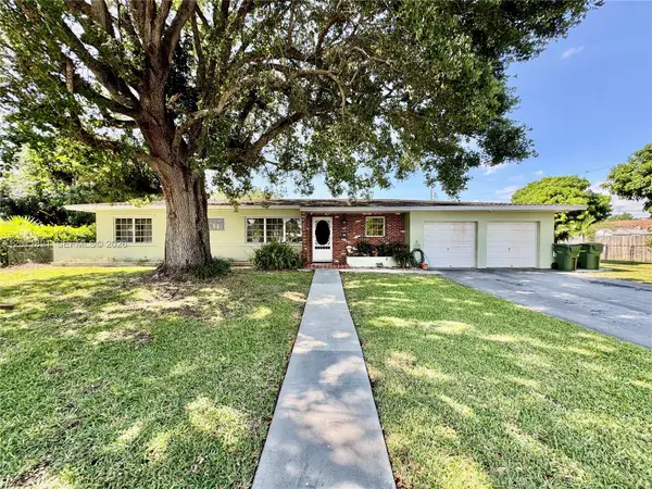 434 NW 20th St, Homestead, FL 33030