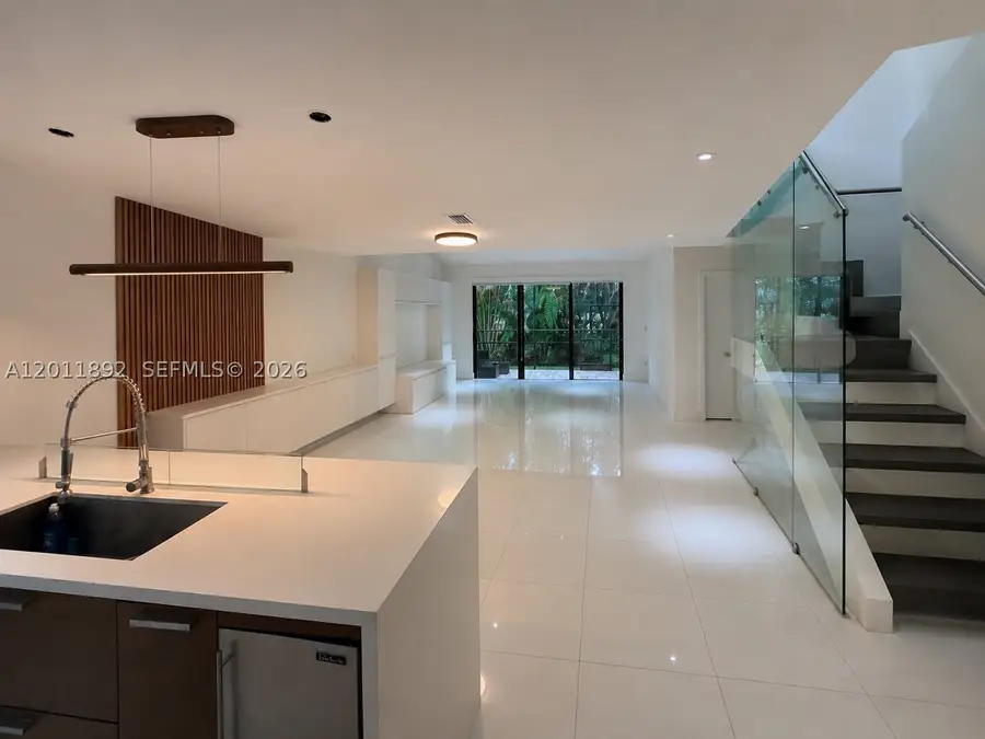 9871 NW 52nd Ln, Doral, FL 33178 - #2