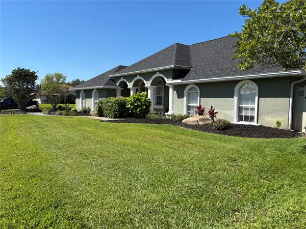 933 Sawgrass St, Clewiston, FL 33440