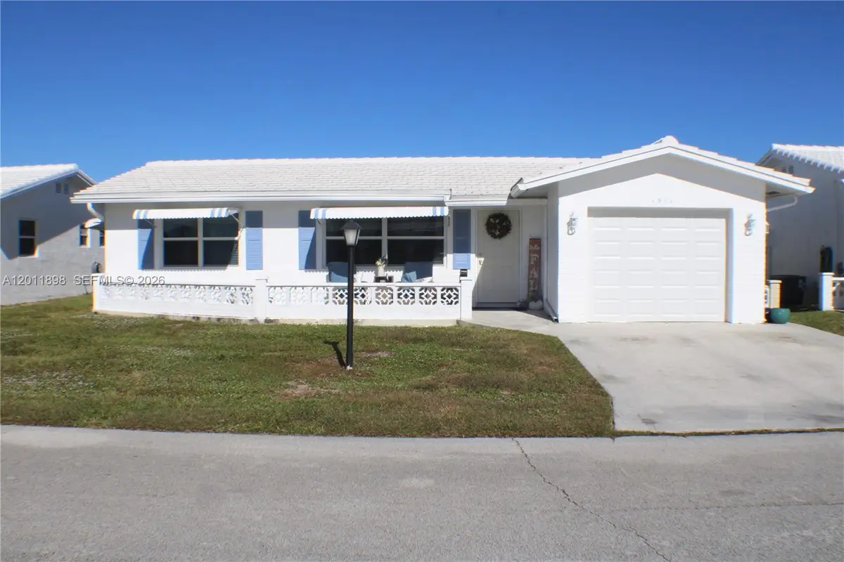 1511 Alfred Dr, Boynton Beach, FL 33426 - #1