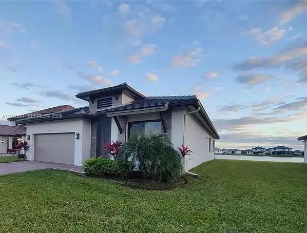 4993 Ofanto Ln, Ave Maria, FL 34142