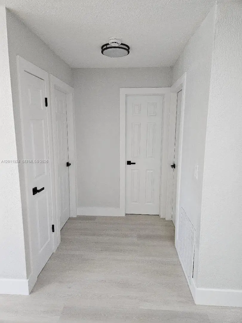 1761 NW 26th Ter, Fort Lauderdale, FL 33311 - #3