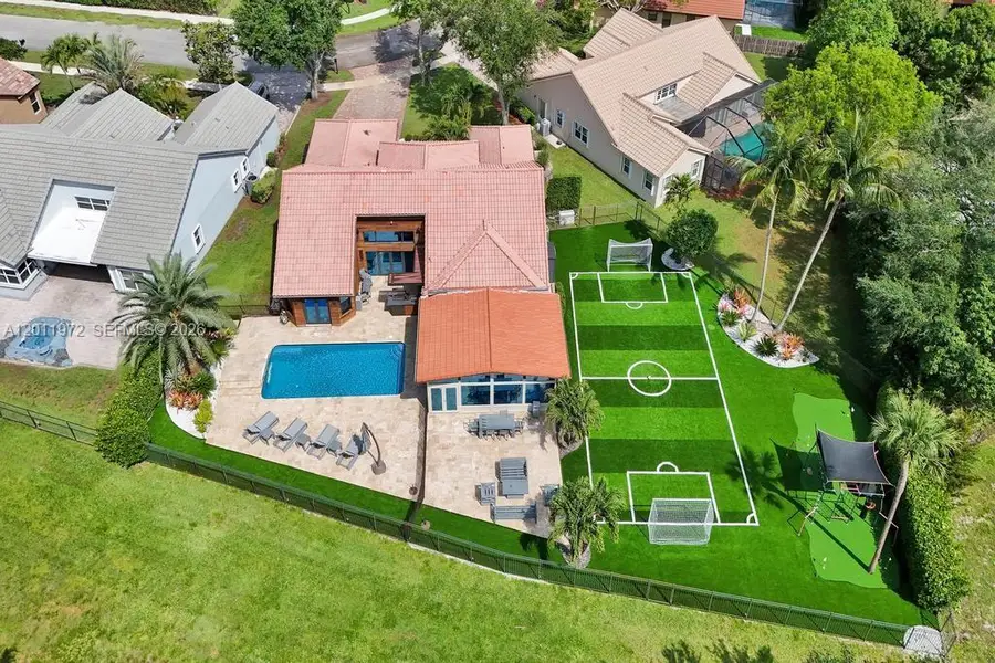 3222 Beechberry Cir, Davie, FL 33328 - #2