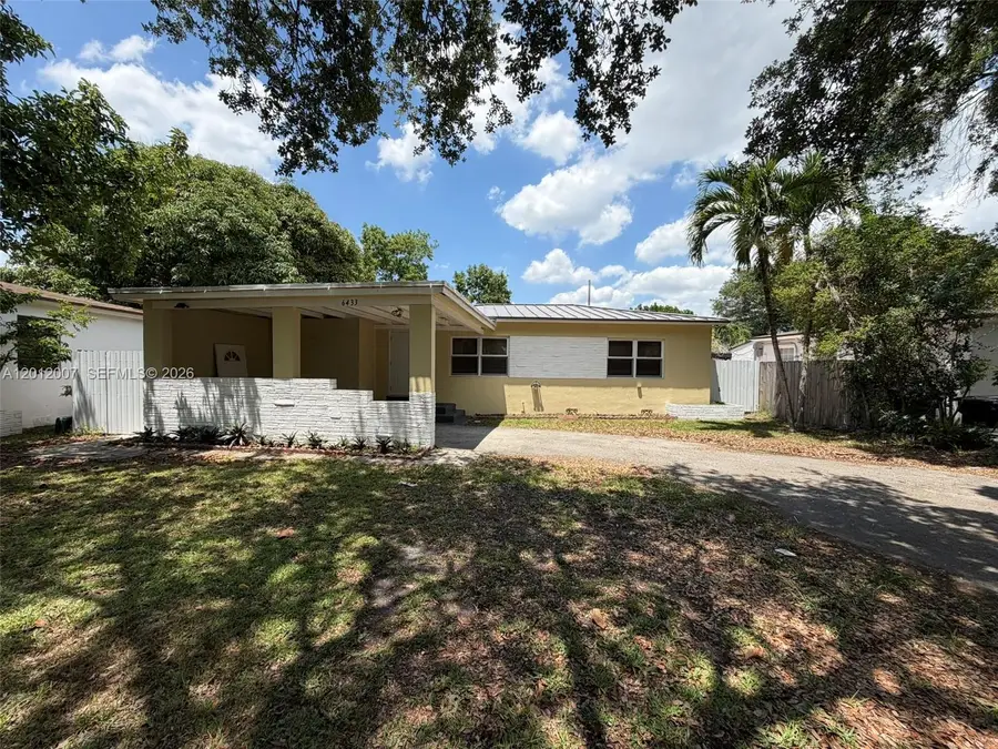 6433 Wiley St, Hollywood, FL 33023 - #3
